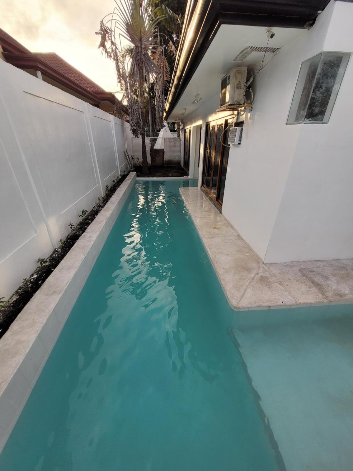Jay'S Villa B Angeles Exterior photo