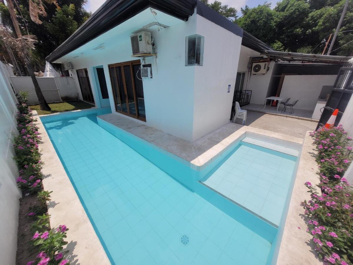 Jay'S Villa B Angeles Exterior photo