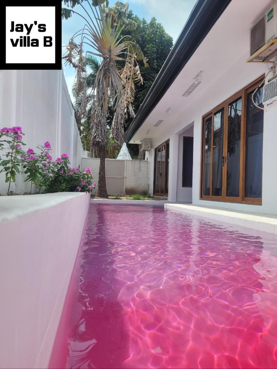 Jay'S Villa B Angeles Exterior photo